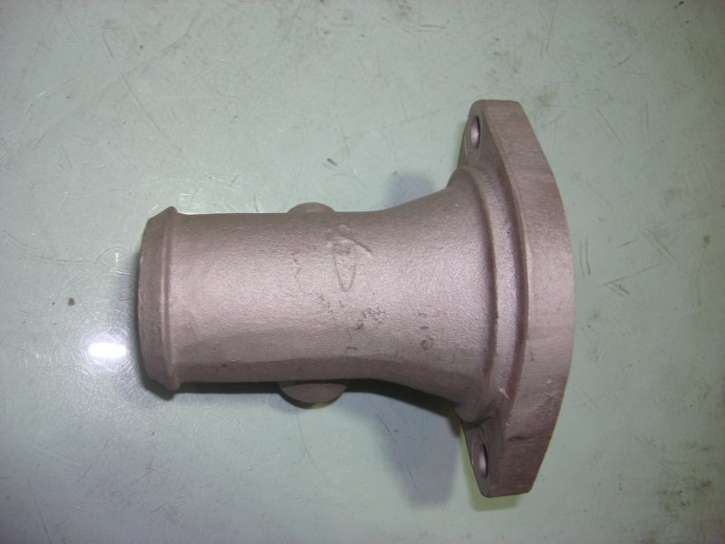 крышка термостата; можно заменить на 1306-00647-3