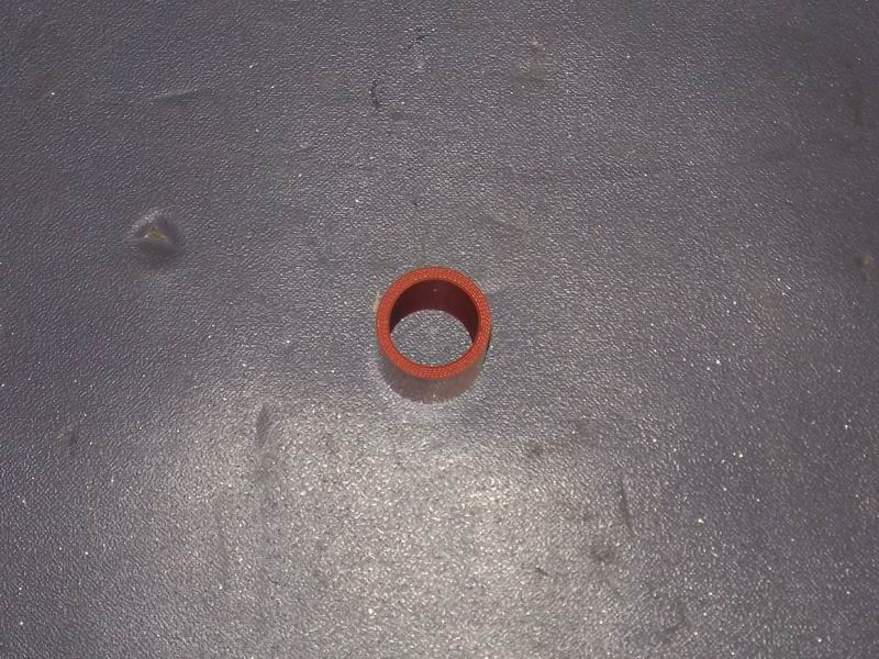 Thermostat return hose