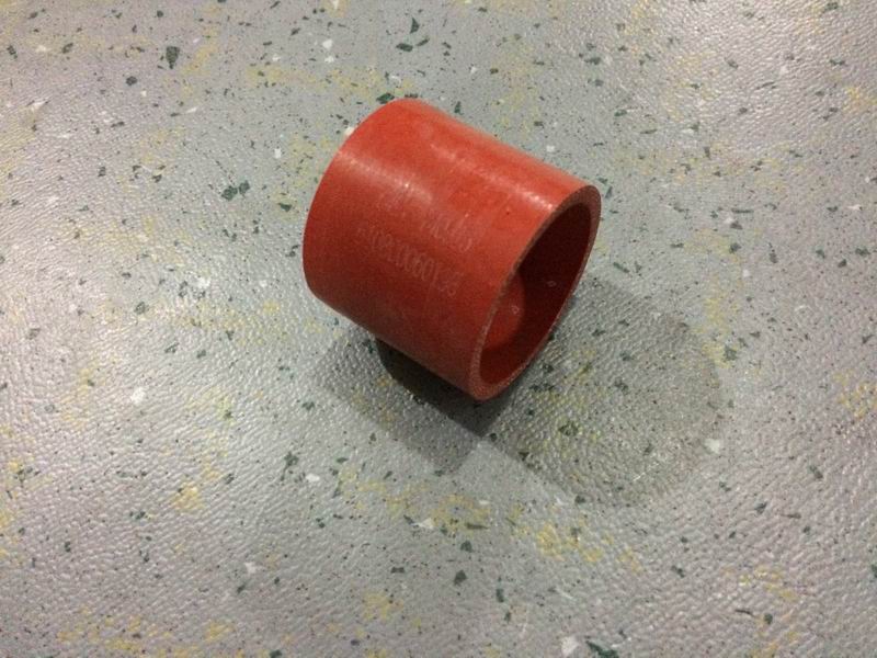 Coolant is connected to the hose; connecting to the outlet pipe-1