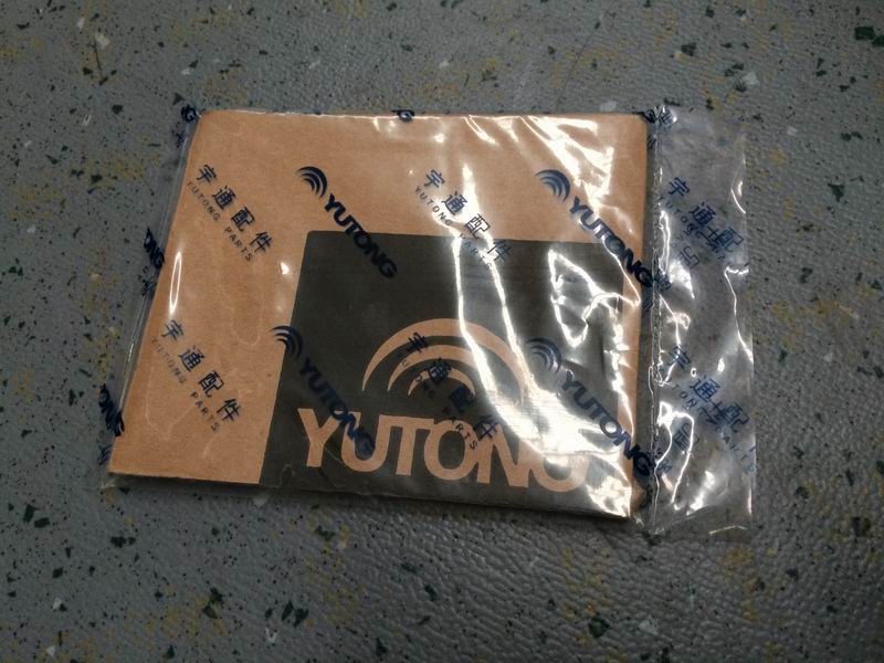 Thermostat seat cushion; outlet pipe to the thermostat seat-1