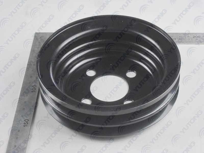 Water pump additional pulley