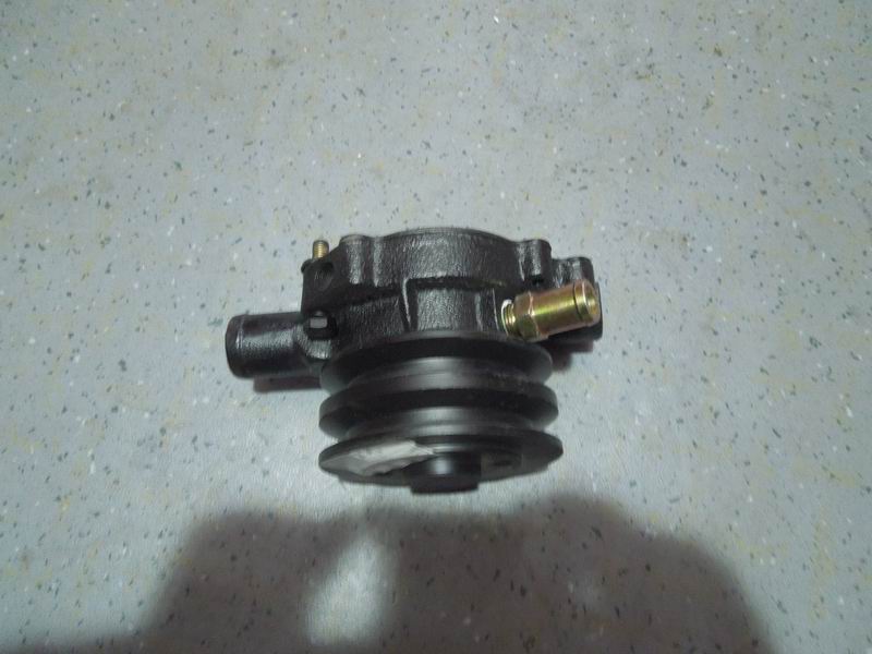 Water pump; 2 tanks-1