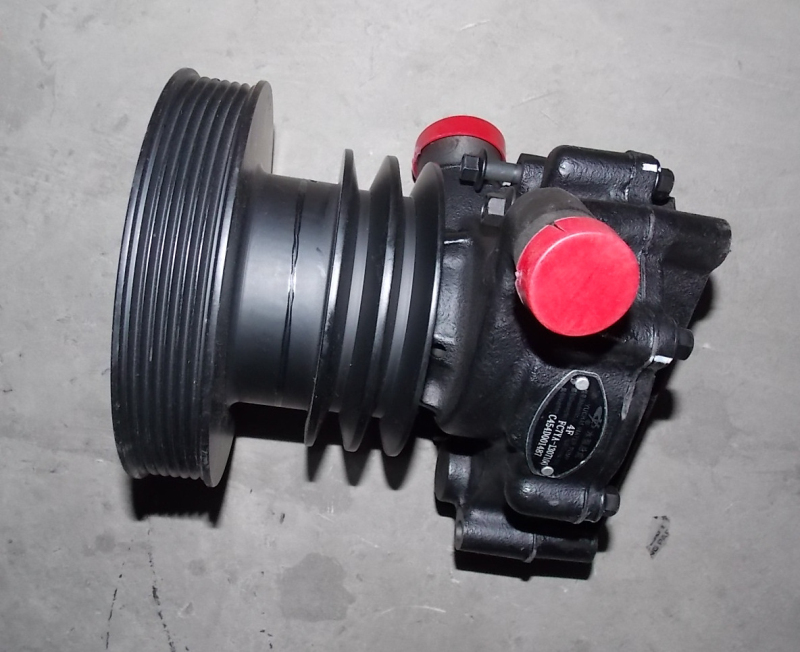 Водяной насос; можно заменить на 1307-00750-1