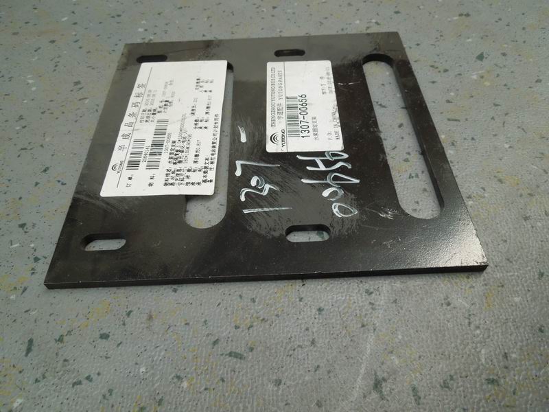 Water pump fixing bracket