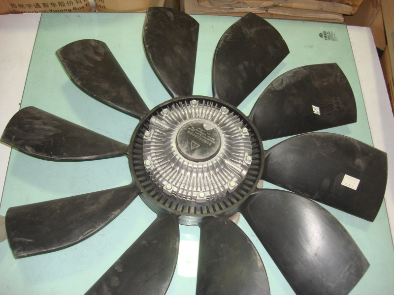 D Fan diameter 700 (reverse) with silicone oil clutch-1