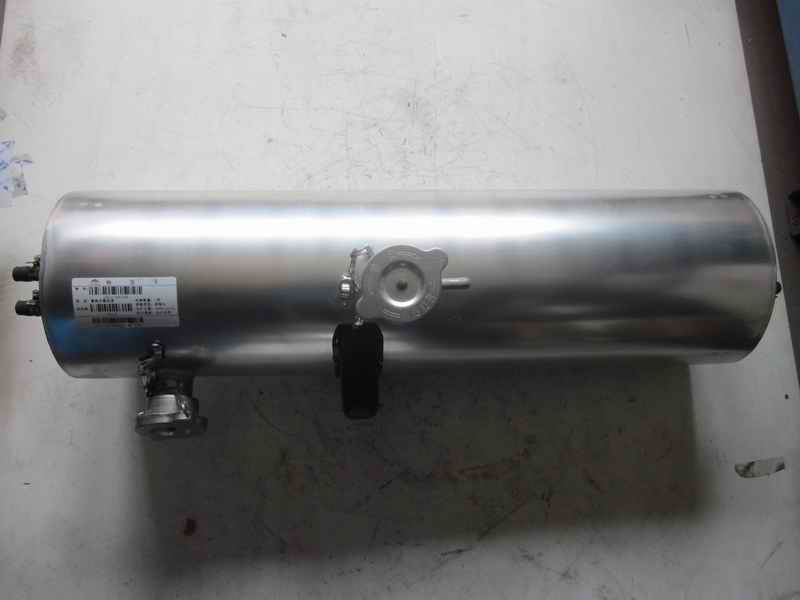 Expansion water tank, 13L round, add water on the left, drain on the left