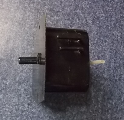 D Expansion water tank (also known as small water tank); (CA6110D130)-1