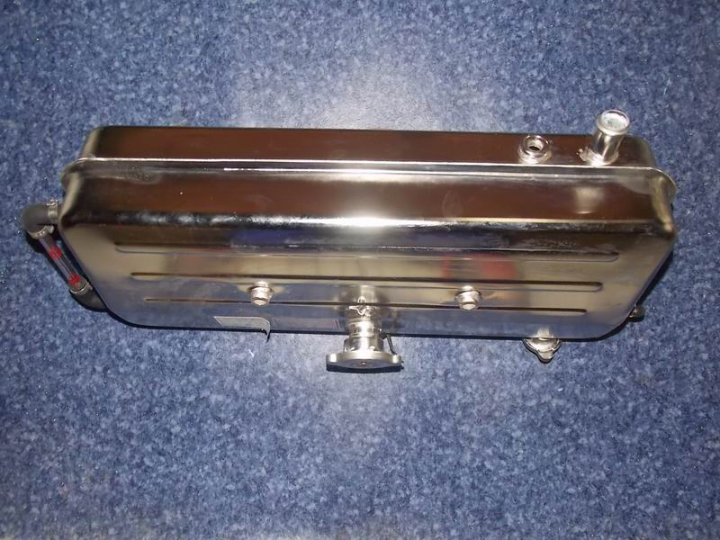 Expansion tank assembly (13.5 square, plus on the front, lower on the left)-1