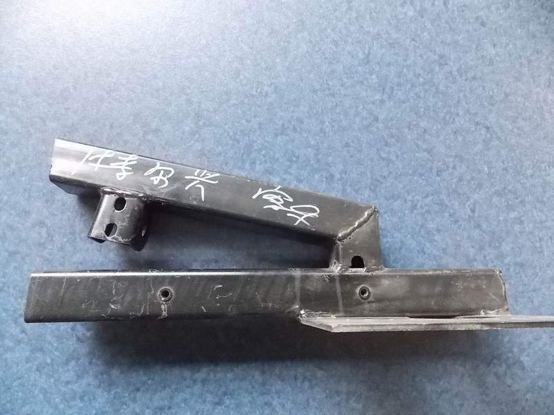 (Z80) Sub-tank bracket-3