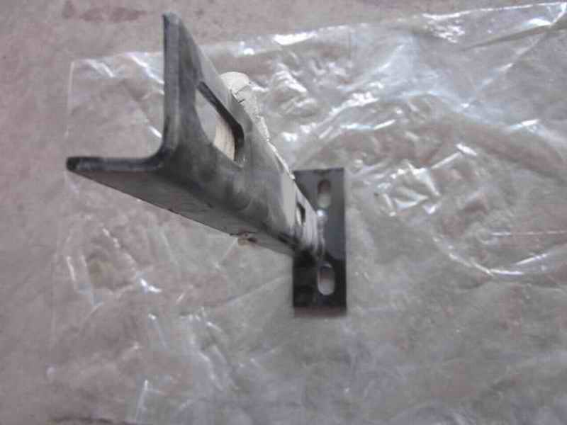 D Sub-tank support-3