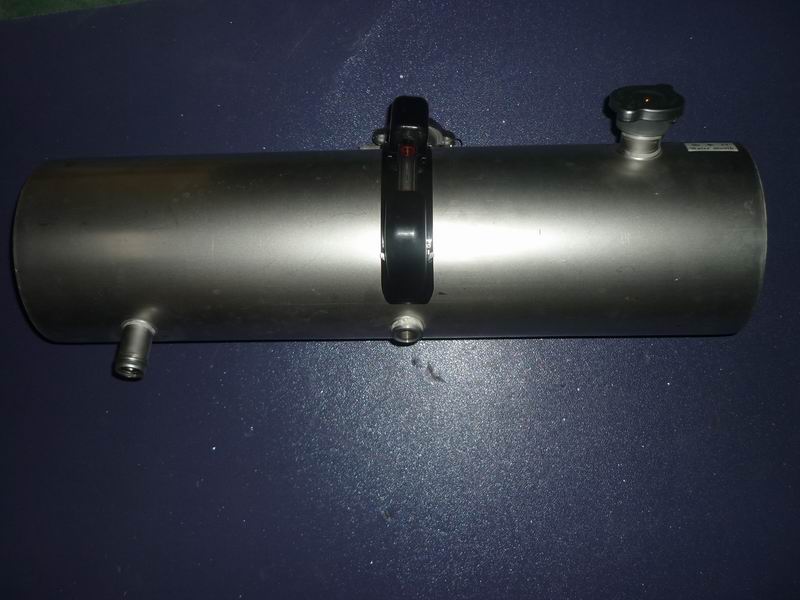 Expansion water tank, round 13L, add water to the right, drain water to the left