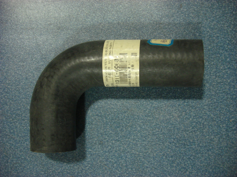 Expansion tank connection pipe