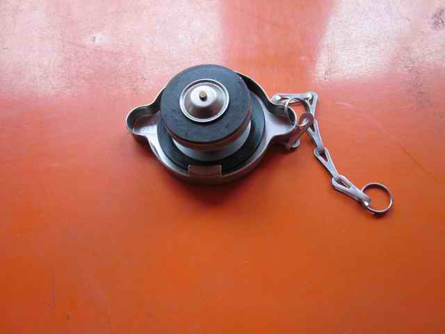 Expansion tank pressure cover; 50Kpa-1