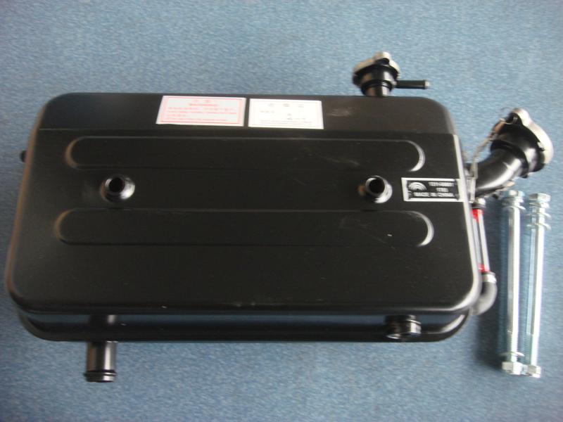 Expansion tank assembly (8L square, plus on the right side, lower on the left side)-1