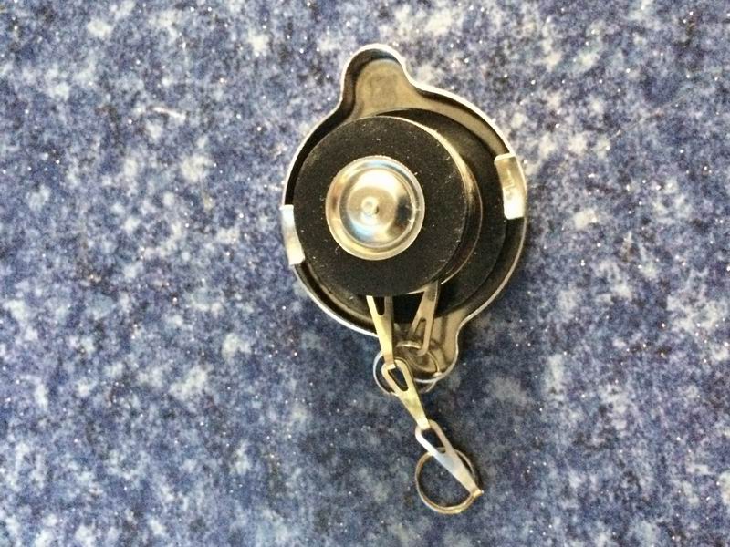 Expansion tank pressure cover; 50Kpa