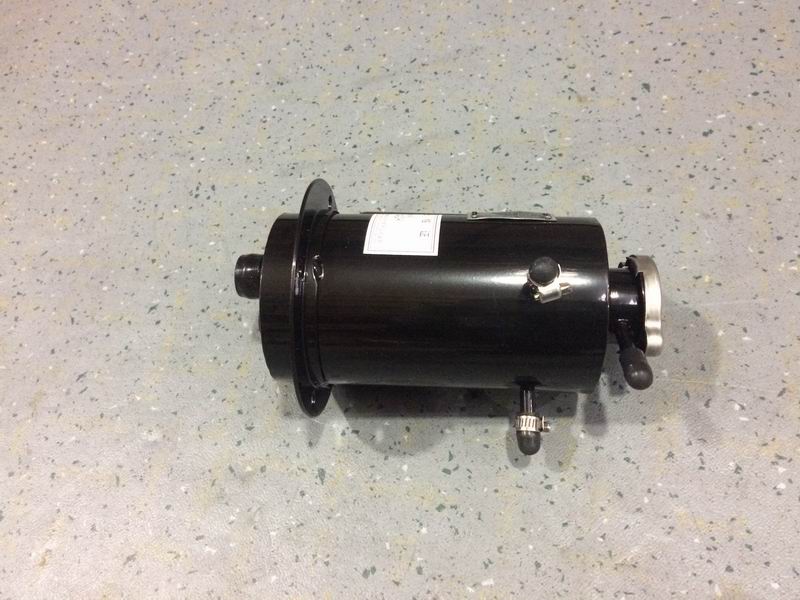 Expansion water tank, round 1.2L, front, center