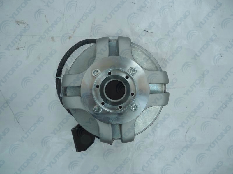 Fan electromagnetic clutch, rear, three-speed