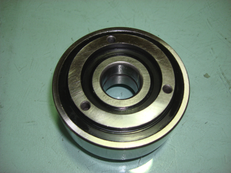 Angular contact ball bearing; can be replaced by 1315-02191-2