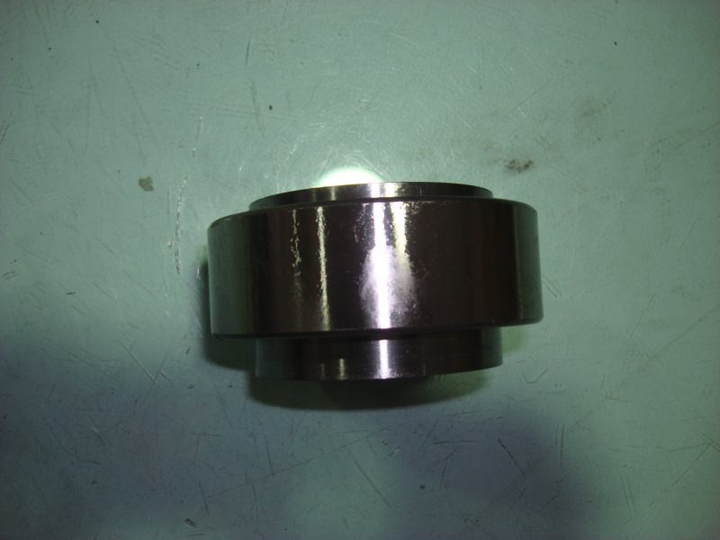 Angular contact ball bearing; can be replaced by 1315-02191-1