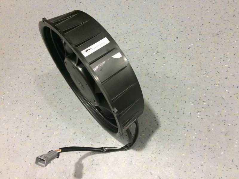 Электрический вентилятор, φ 305 , бесщеточный, всасывающий, 300W