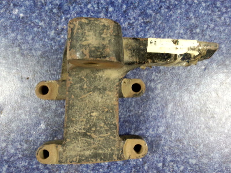 Front stand of engine - left-1