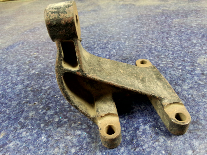 Front stand of engine - left-2