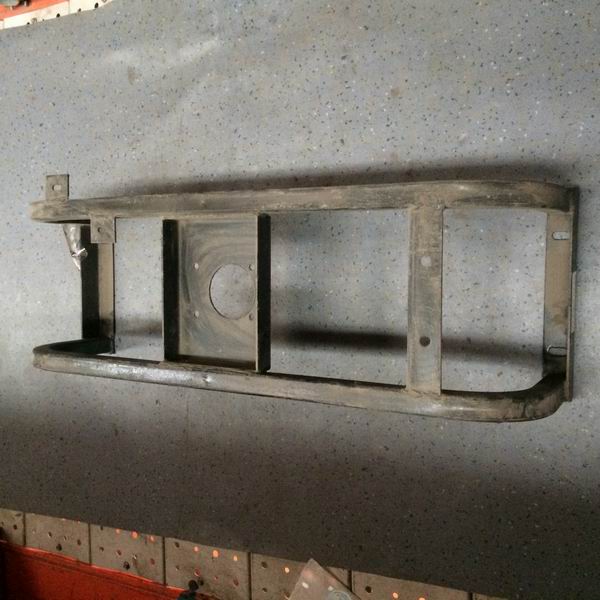 D Fan bracket assembly; LBC A82-2