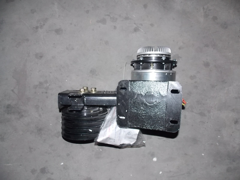 Механизм трансмиссии охлаждения с трехскоростным электромагнитным сцеплением (слева)-1