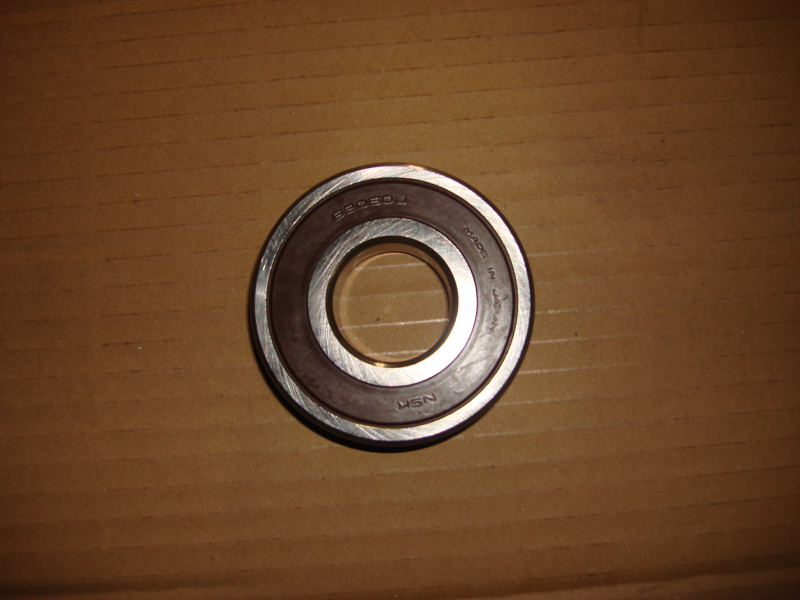 Импортные герметичные подшипники с двухсторонней клейкой крышкой.-1