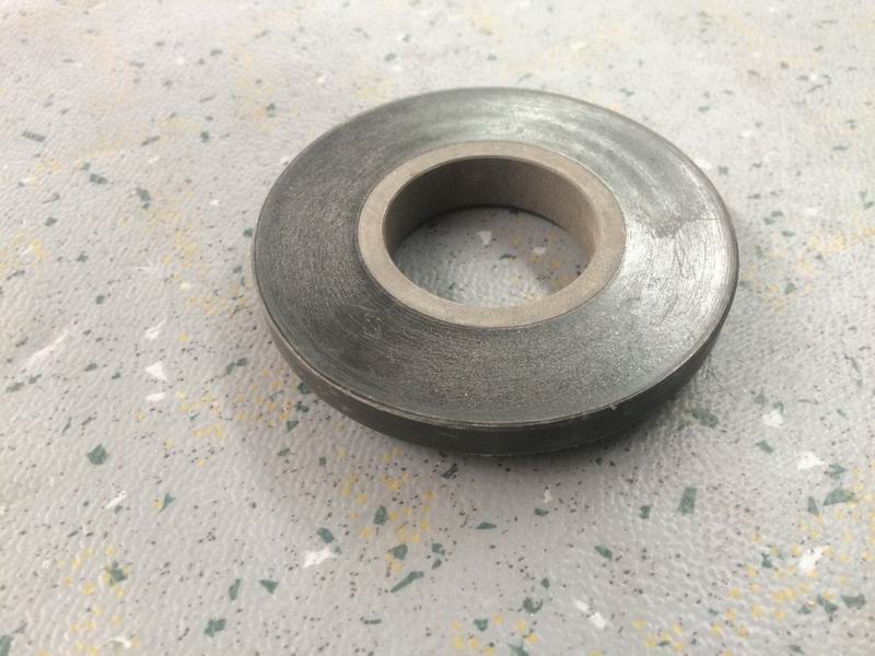 Intermediate wheel seal cover-1