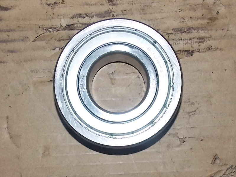 Deep groove ball bearing