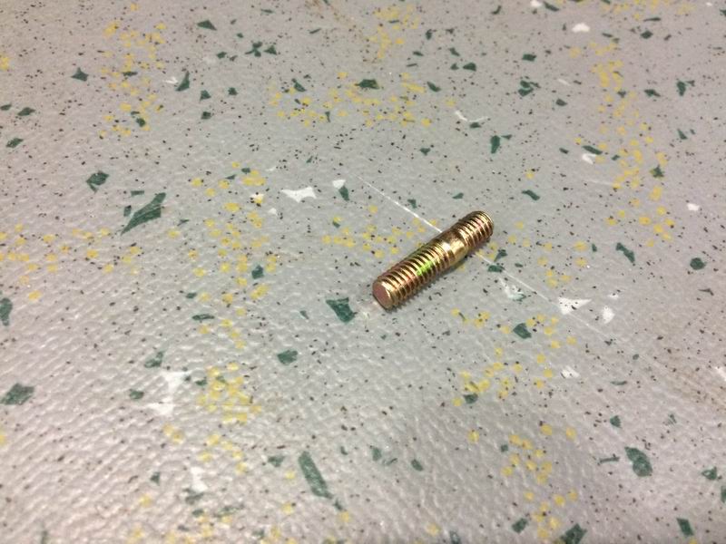 Шпилька с двойной головкой