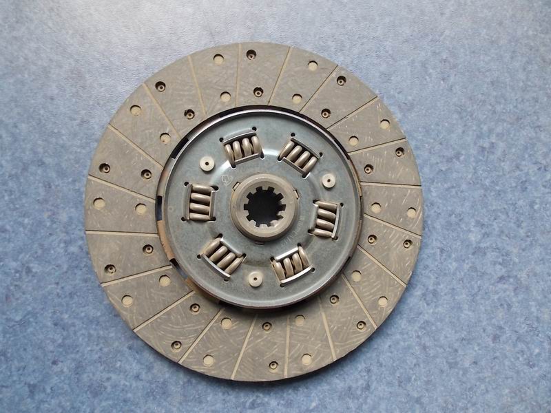 Clutch driven disc φ330