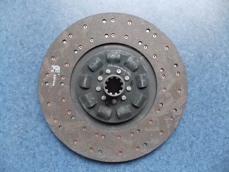 Clutch driven disc; can be replaced by 1601-00434