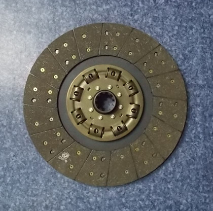Clutch driven disc; can be replaced by 1601-01100-2