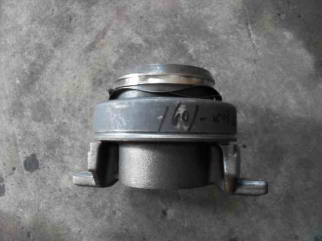 Separated bearing; pull type