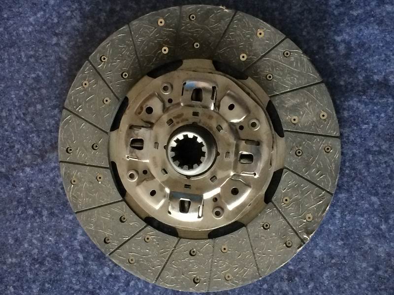 Clutch driven disc