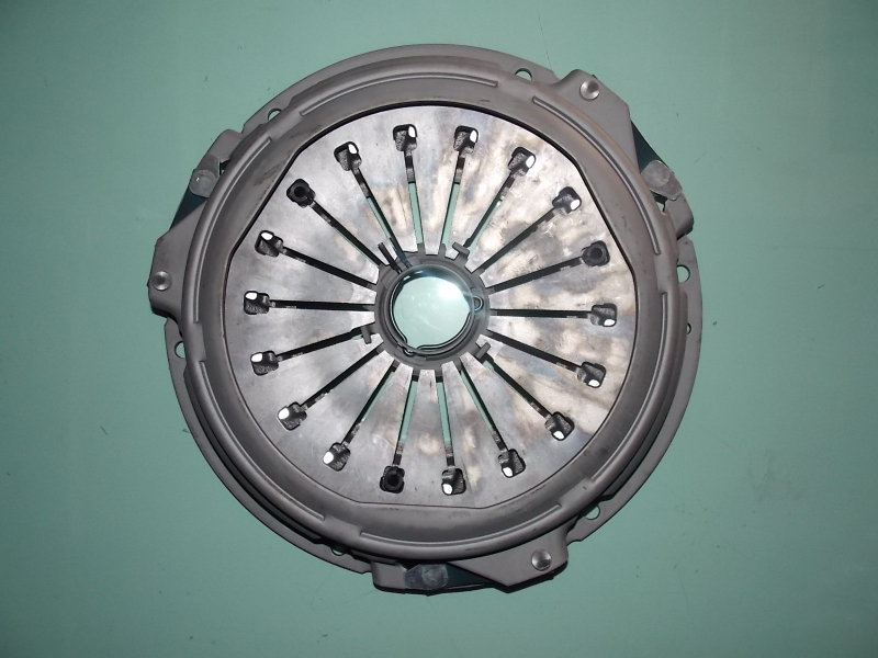 Clutch cover and pressure plate; available for generations 1601-00214