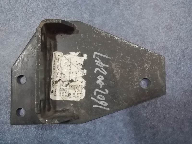 Clutch Pump Front Bracket, DF5S550(MJ)