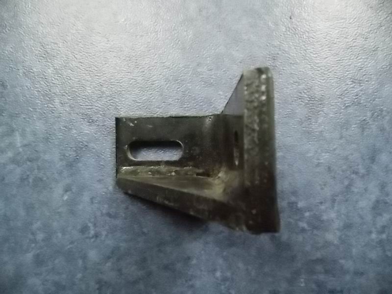 D clutch pump rear bracket-1