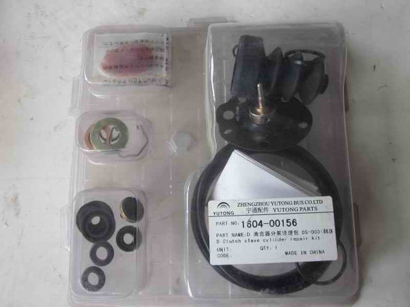 Clutch booster repair kit