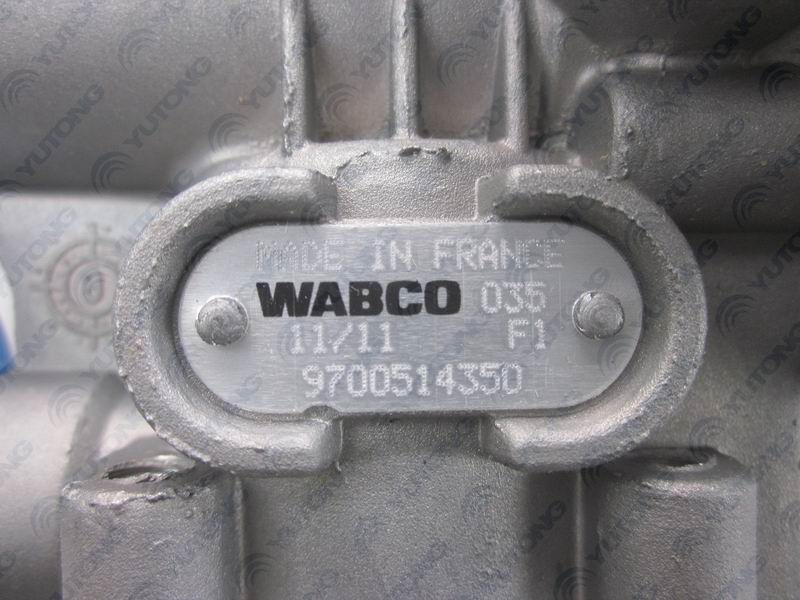 Усилитель сцепления: 70 051 435 0