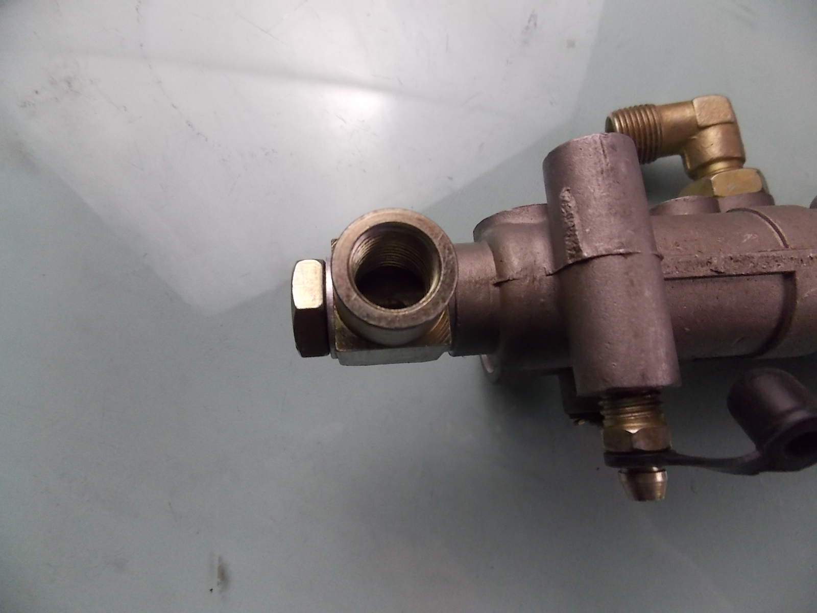 D Clutch Pump (cylinder bore: 22)-1
