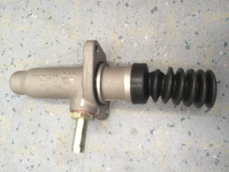 Главный насос сцепления, φ 22 .2-1