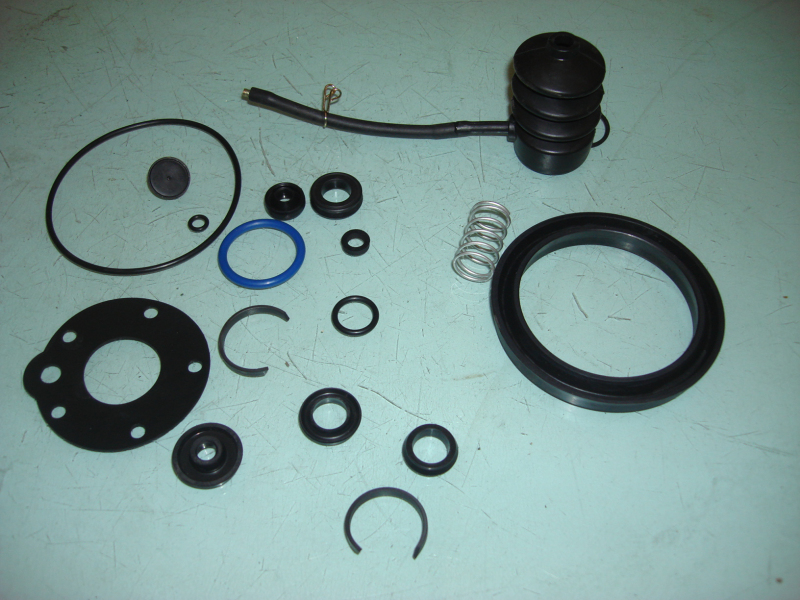 Clutch booster repair kit; contains 19 pieces