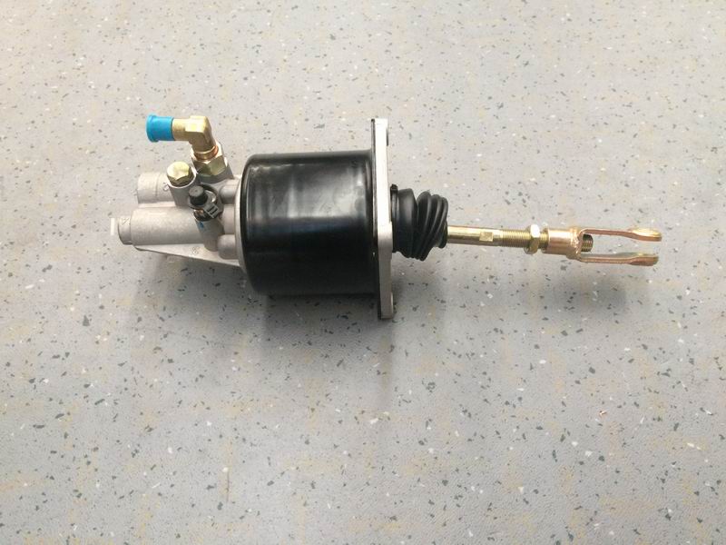 Clutch booster (Φ102,Φ22.2, with push rod)