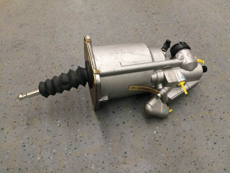 Усилитель сцепления (с пневмоусилителем переключения передач)-1