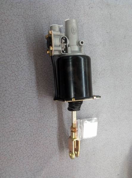 Clutch booster (φ90,φ22, with push rod)-1