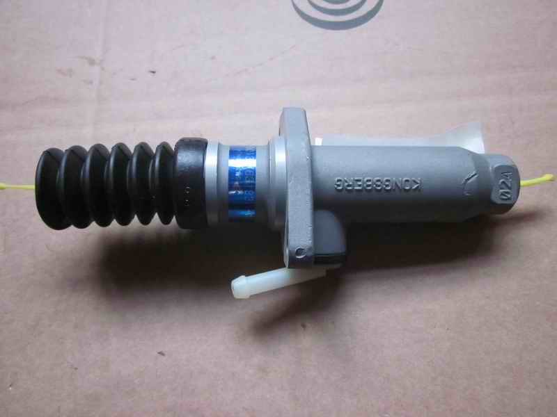 D clutch master pump (φ24, replaced by 1608-00082)