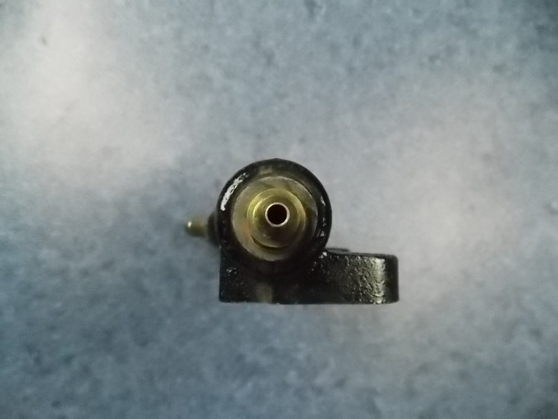 Clutch main pump-2